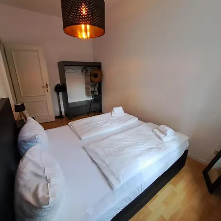 Gemuetliche Zweiraumwohnung In West * Leipzig